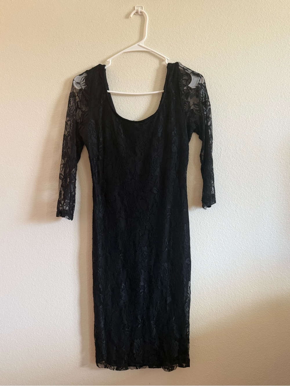 bailey blue Black Lace Long Sleeve Scoop Neck Dress